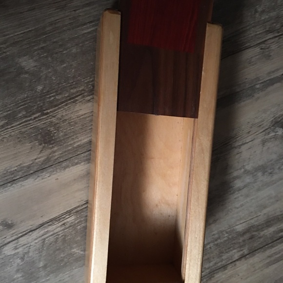 ‘Sliding Compartment’ Wooden Box - Mixed Woods - Picture 5 of 8